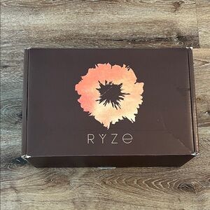 Ryze Box for Loryn